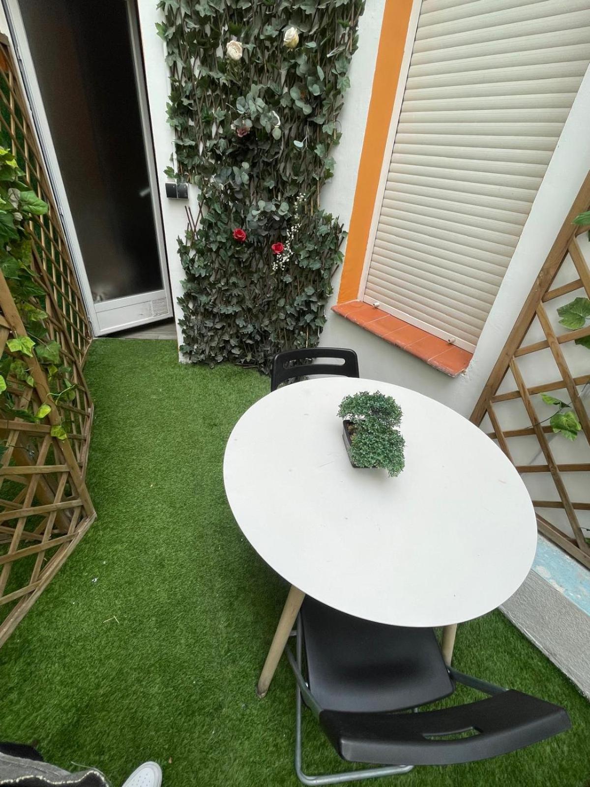 The Garden Of Plaza Callao * Madri