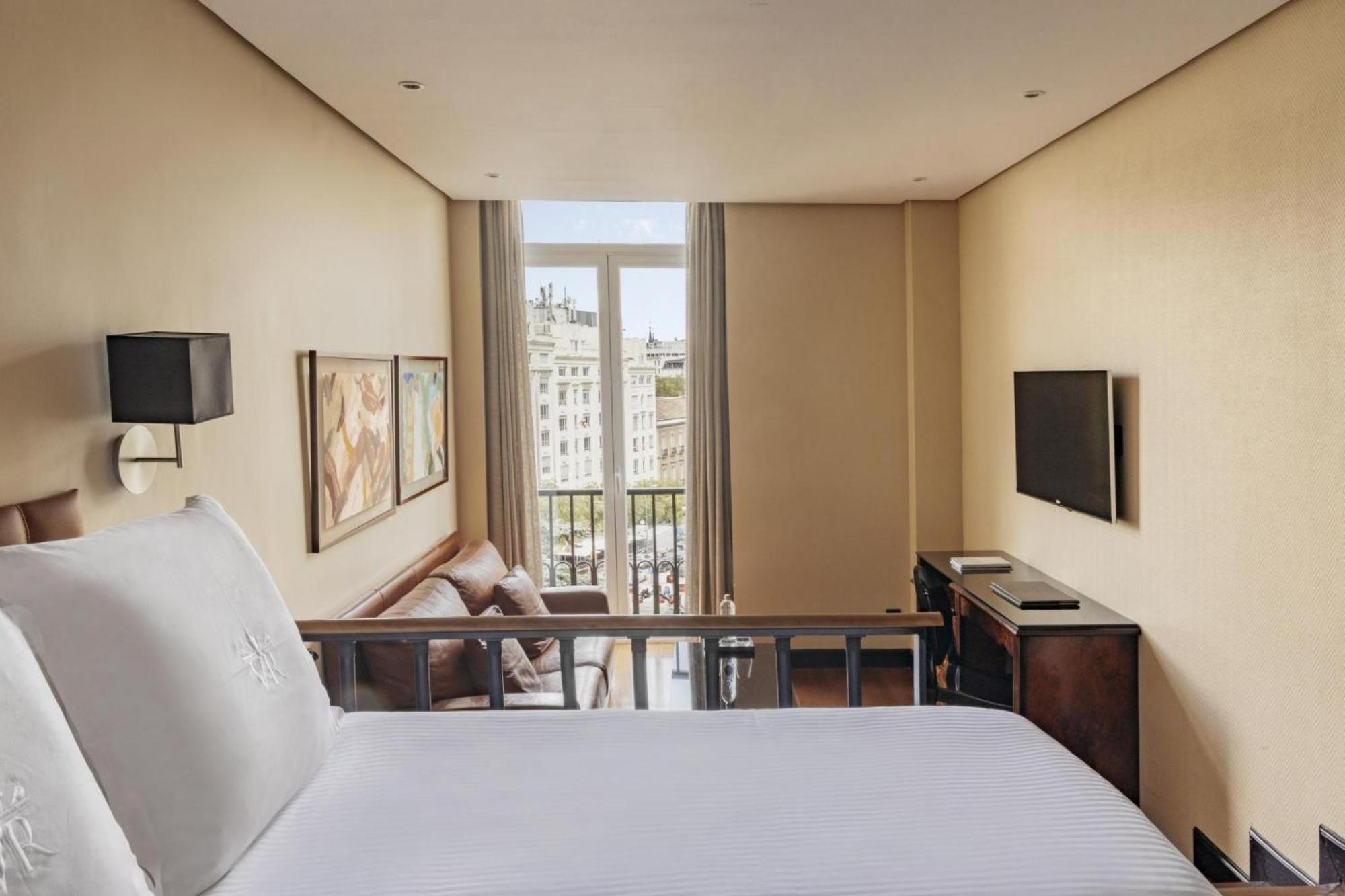 Real, A Member Of Preferred & Hotel 5*