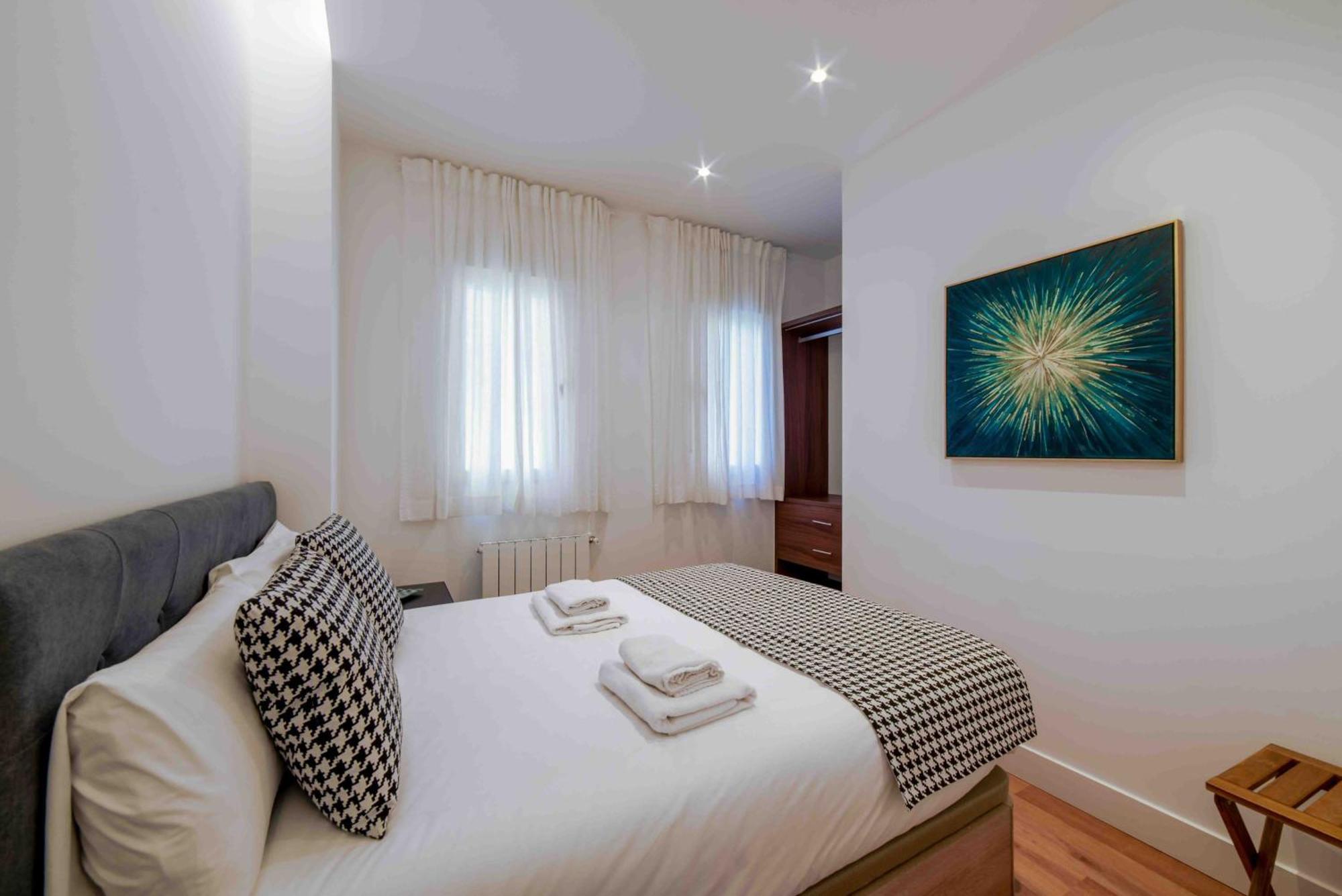 Apartment Acogedor Piso En Barrio De Salamanca 2 Hab 2 Bano Madrid