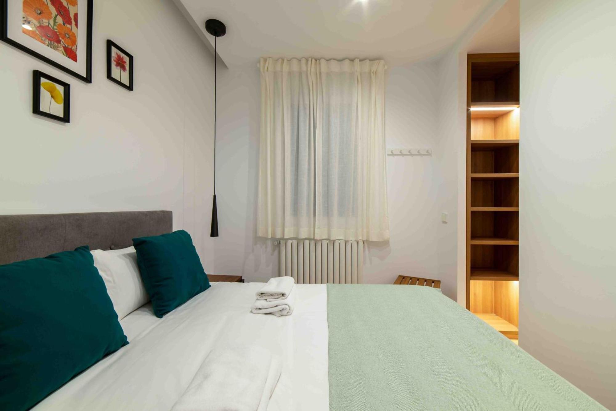 Apartamento Piso Moderno En Barrio De Salamanca Madrid