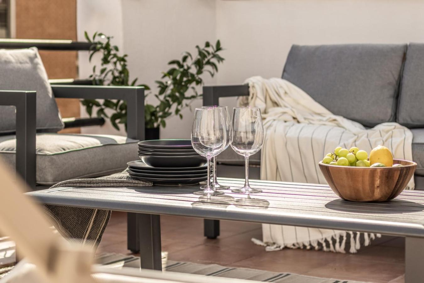 Trentola - 3 Bedroom In Malasana Apartment *