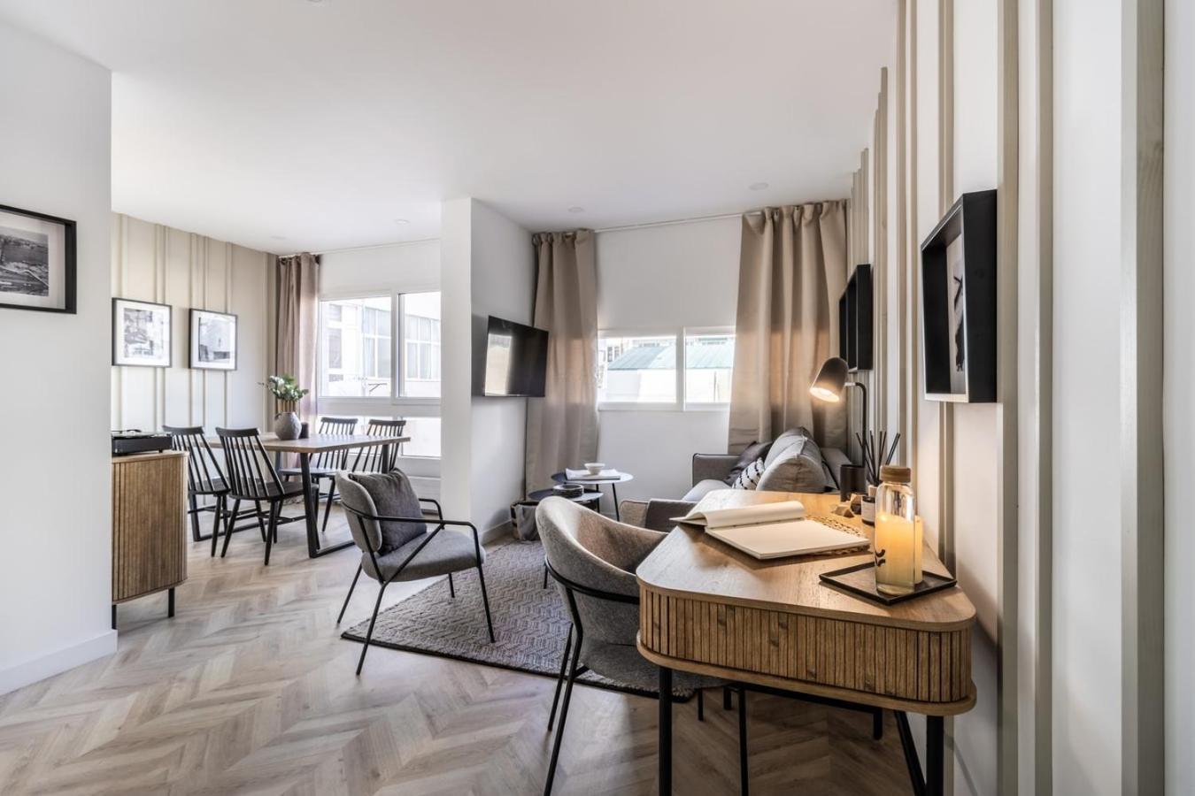 Apartment Abanico - 1 Bedroom And Pool In Chamberi *