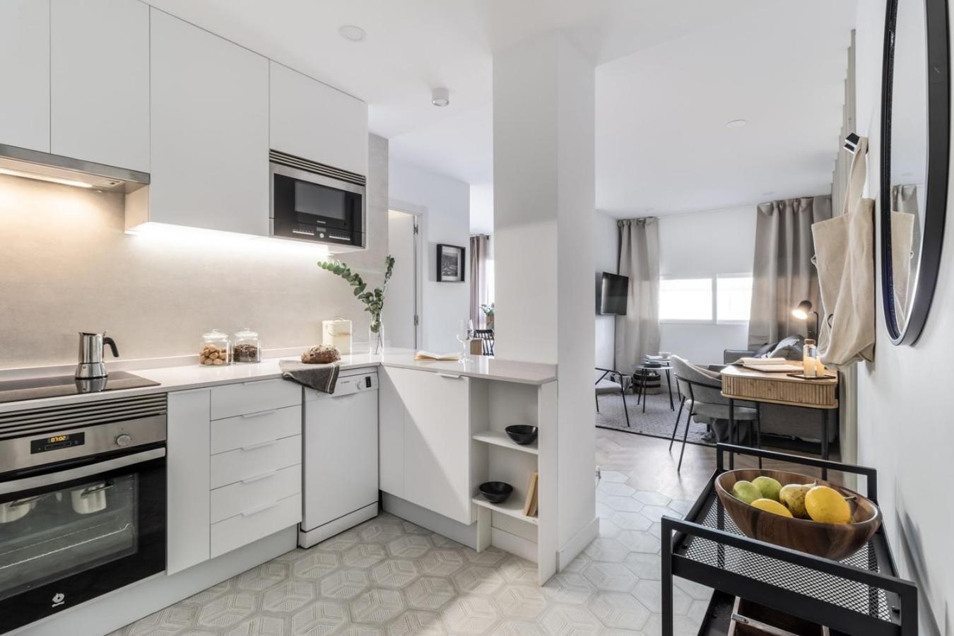 Abanico - 1 Bedroom And Pool In Chamberi Madrid