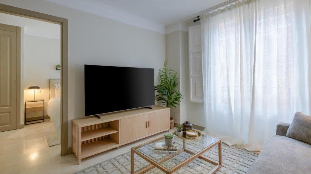 Apartment Atocha Exclusive Living Estilo Y Elegancia En El Corazon De La Capital Madrid