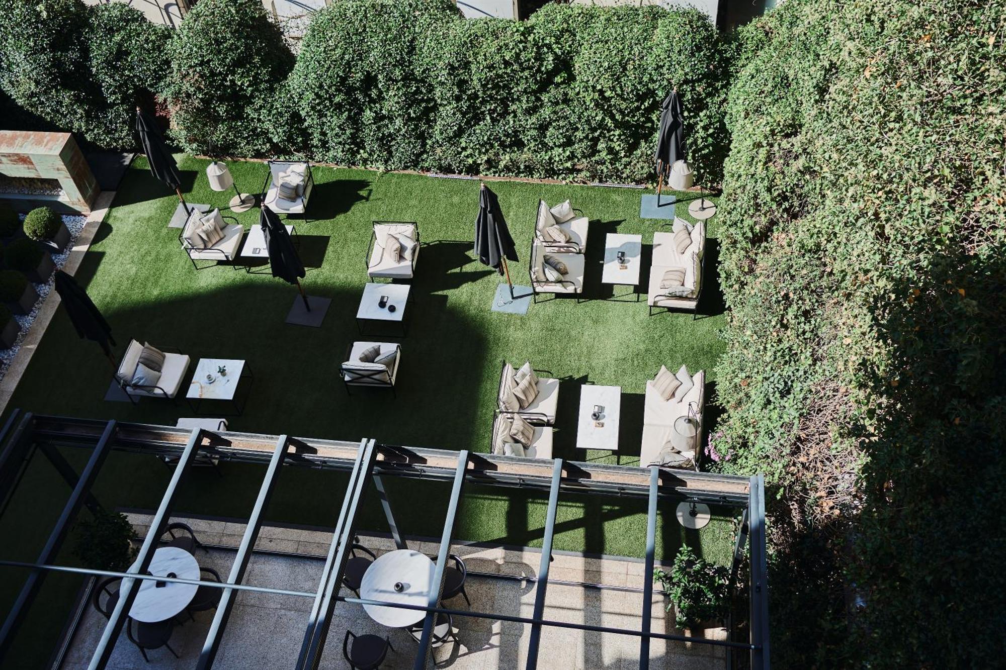 Hotel Unico Madrid, Small Luxury 5*