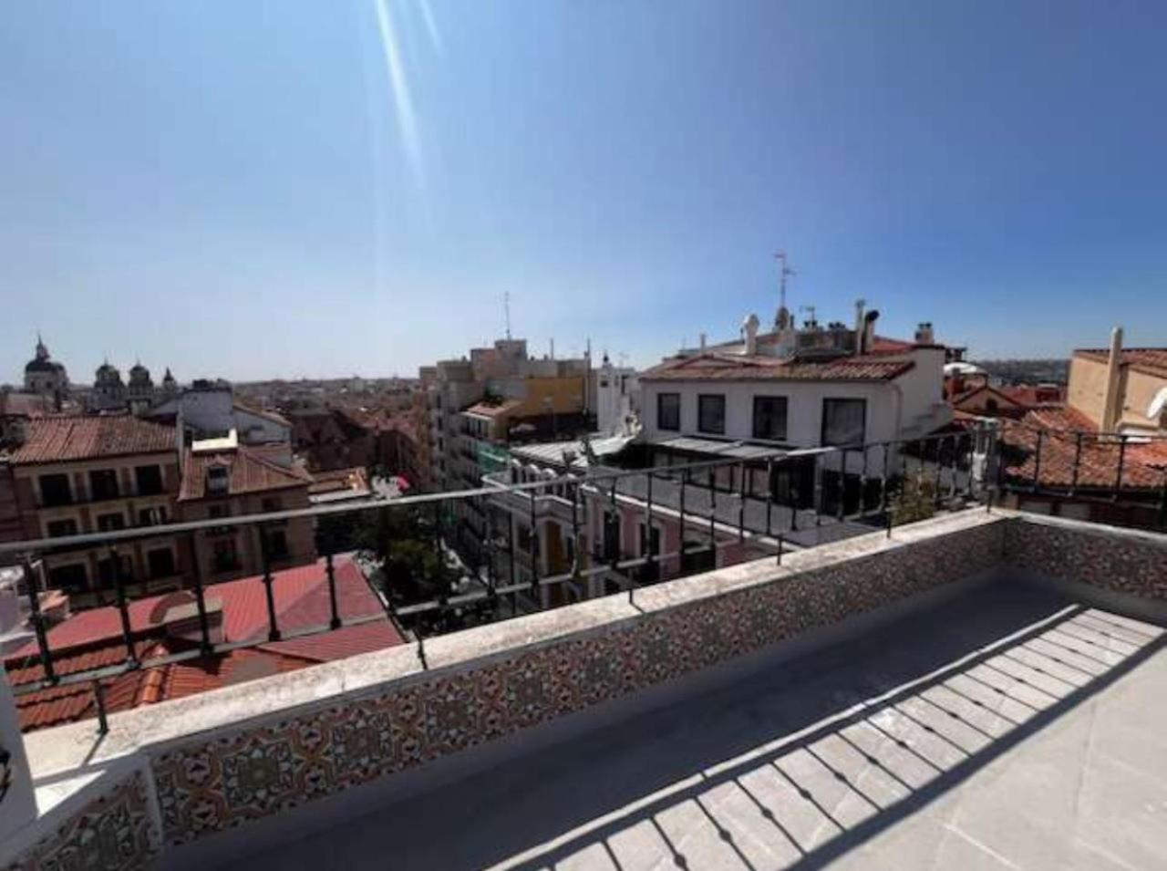 Alhambra Guest house 3*