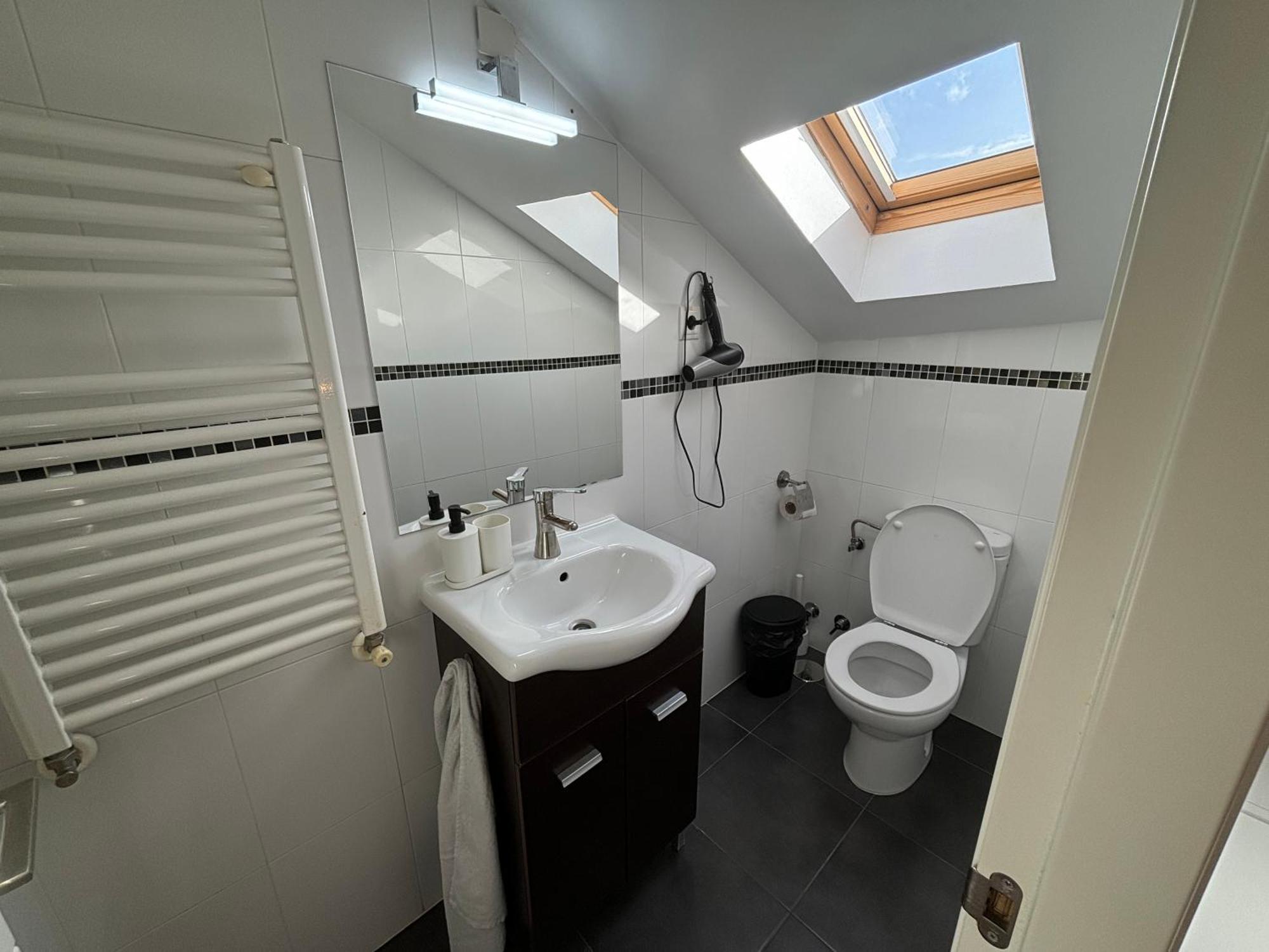 Onefam Albergue