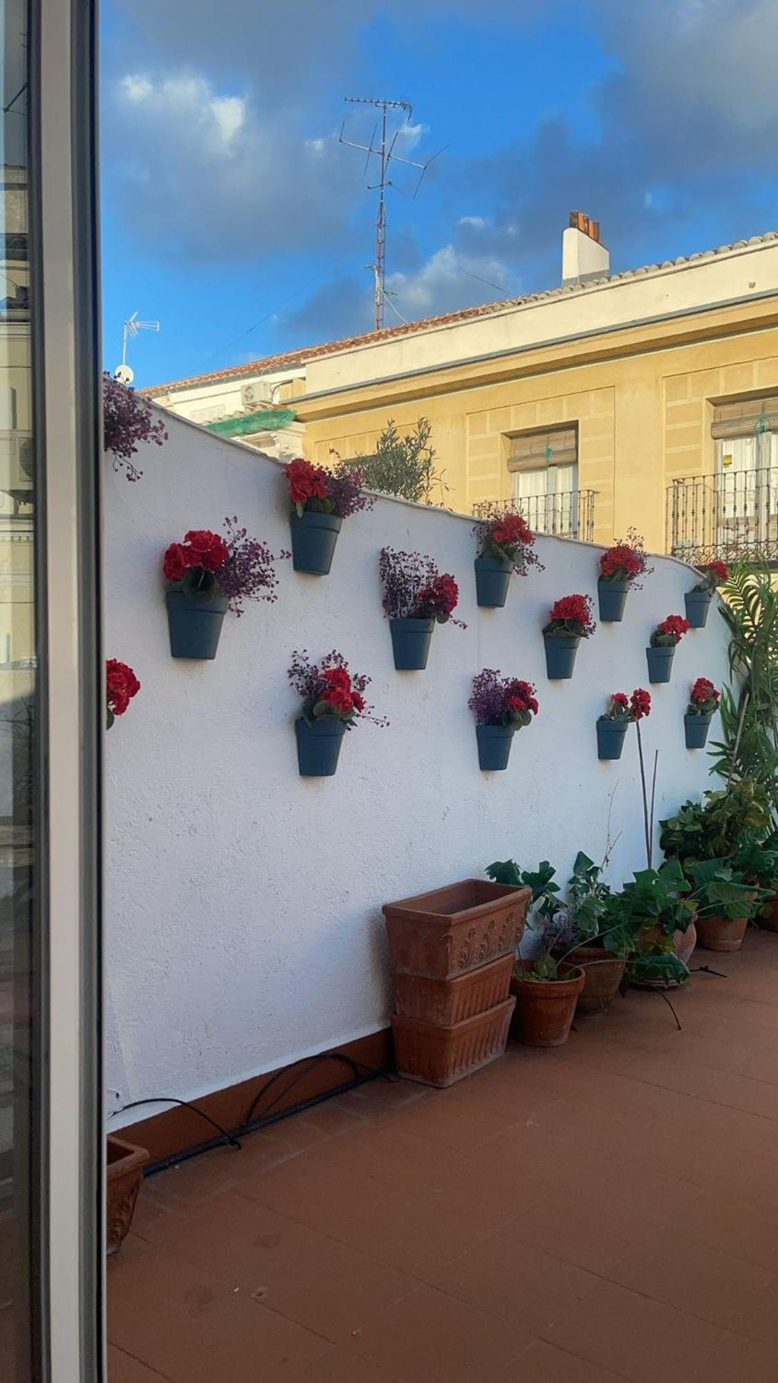 Romantic Terrace *