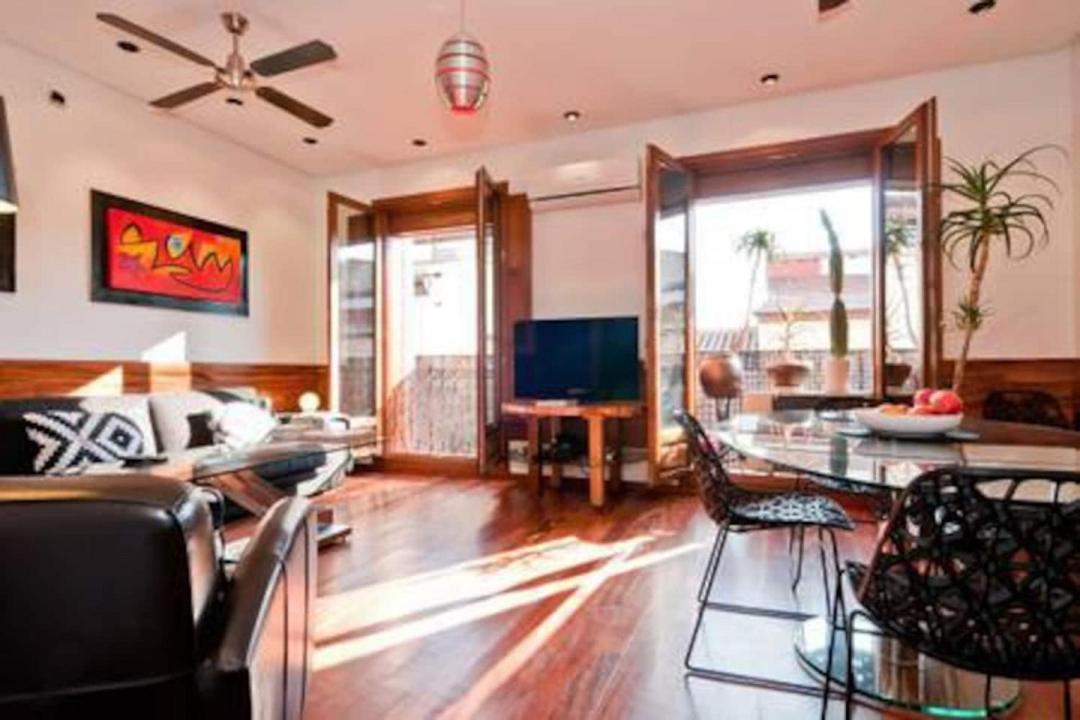 3bedrooms 2bathrooms Furnished - Lavapies - Bright * Madri