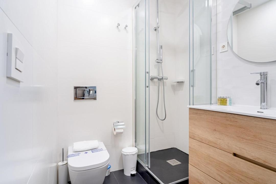 3 Bedrooms 2 Bathrooms Furnished - Salamanca - Stylish - Mintystay Apartment *