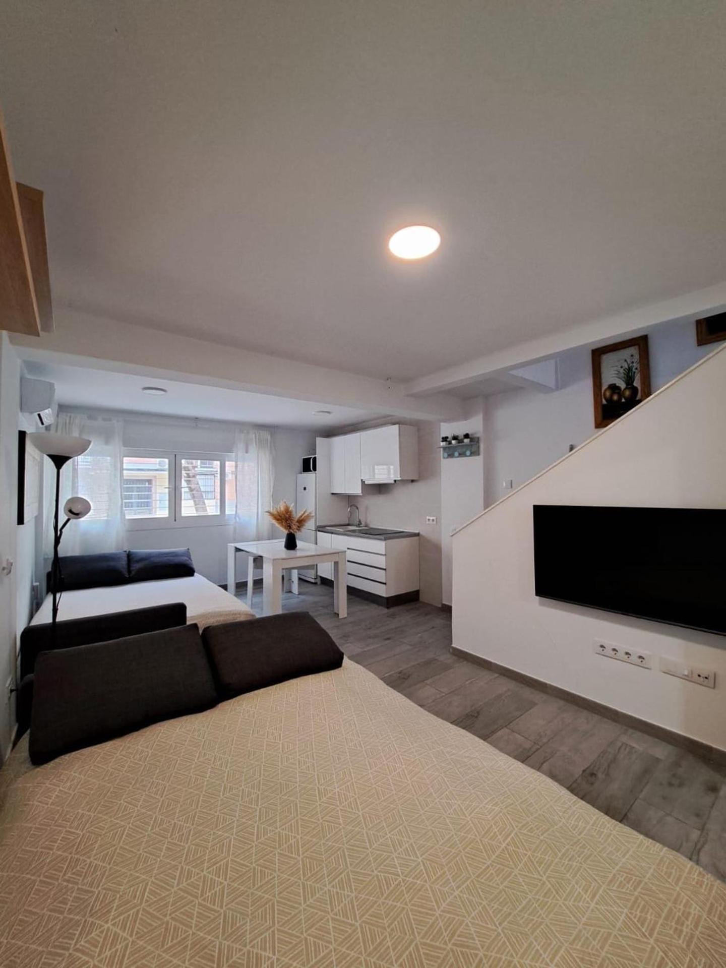 Cozy Up To 6 Persons 3 Min To Metro * Madrid