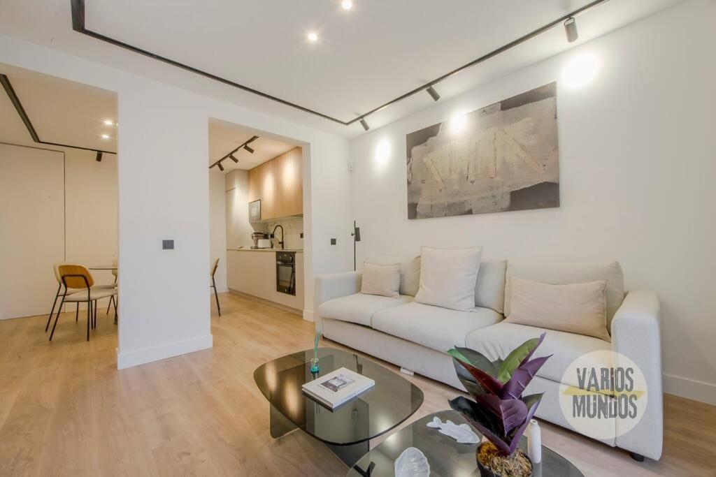 Deluxe Interior Design En La Plaza De Chueca Apartamento Madri