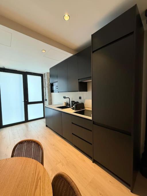 Lejlighed Acogedor Loft Para 2 En Duque De Rivas-centro Madrid