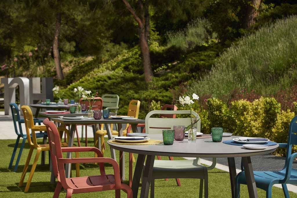 Nh Ribera Del Manzanares Hotel