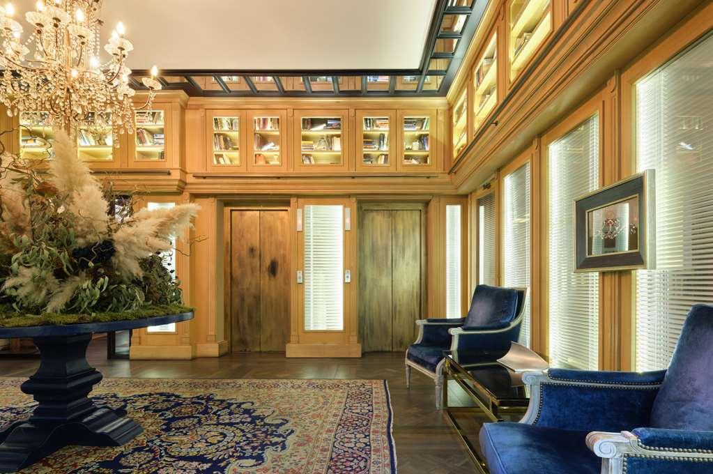 Only Boutique 4* Madrid