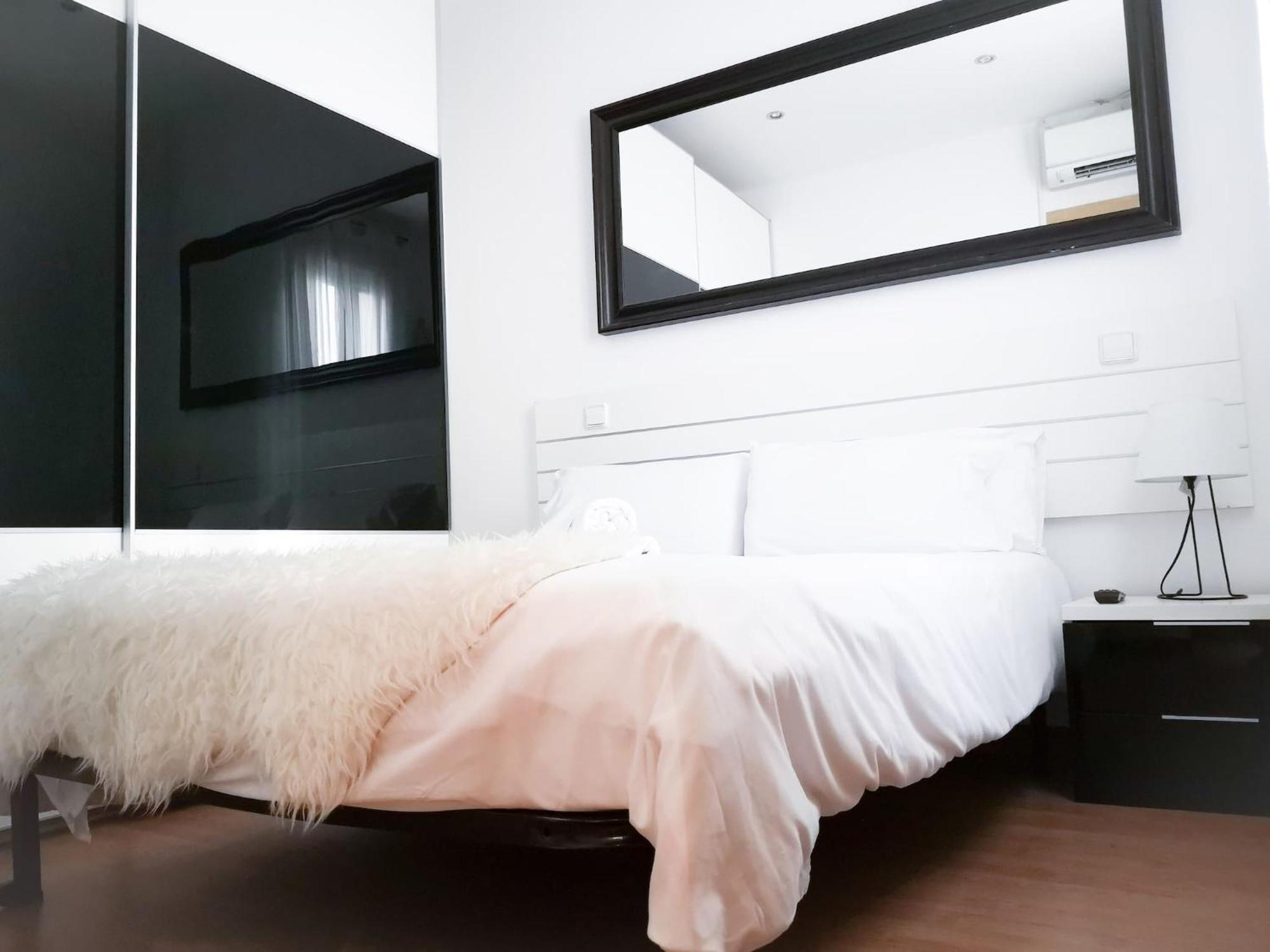 Day Ildefonso Centro Gran Via Sol Malasana Apartment Madrid