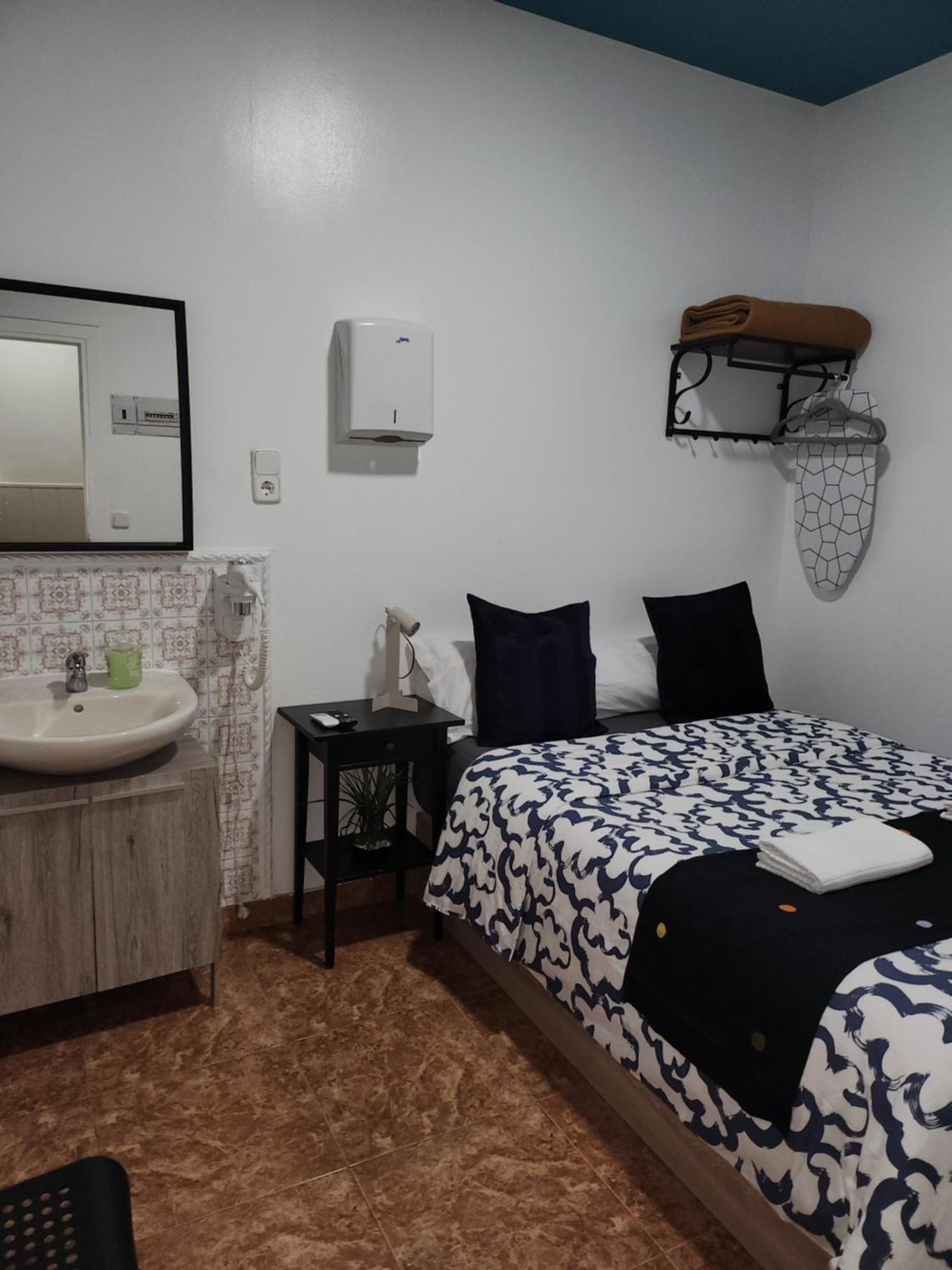 504 Guest house *