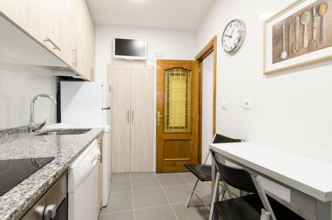 Huertas, 58 Apartment *
