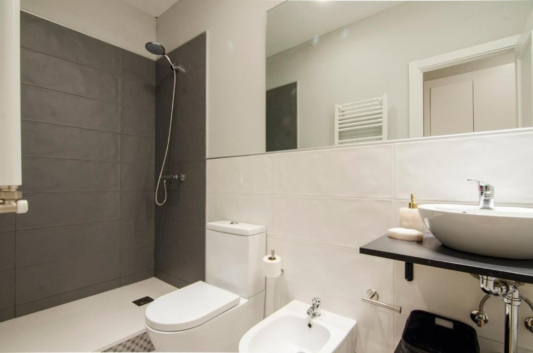 Minty - Atocha 4 Bd Apartment *
