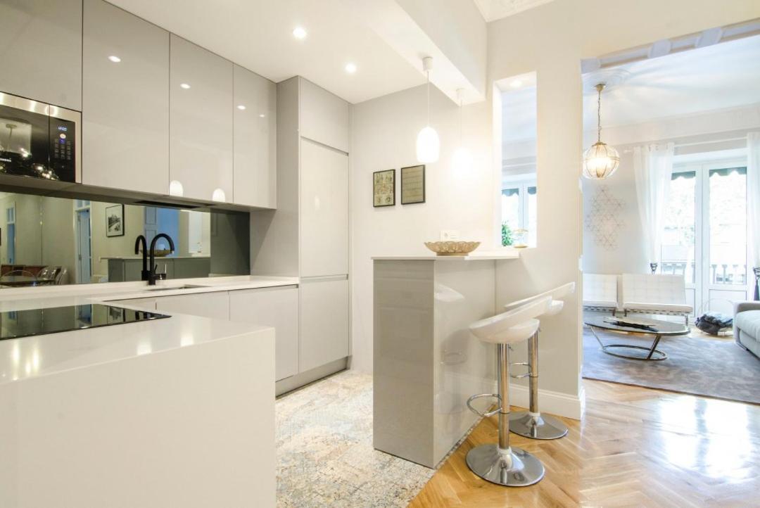 Minty - Atocha 4 Bd Apartment *