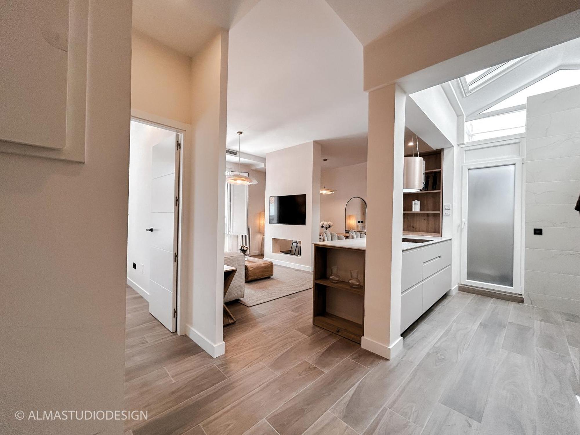 Luxe At The Clouds Of Madrid! Atico C Fuencarral Apartment Madrid