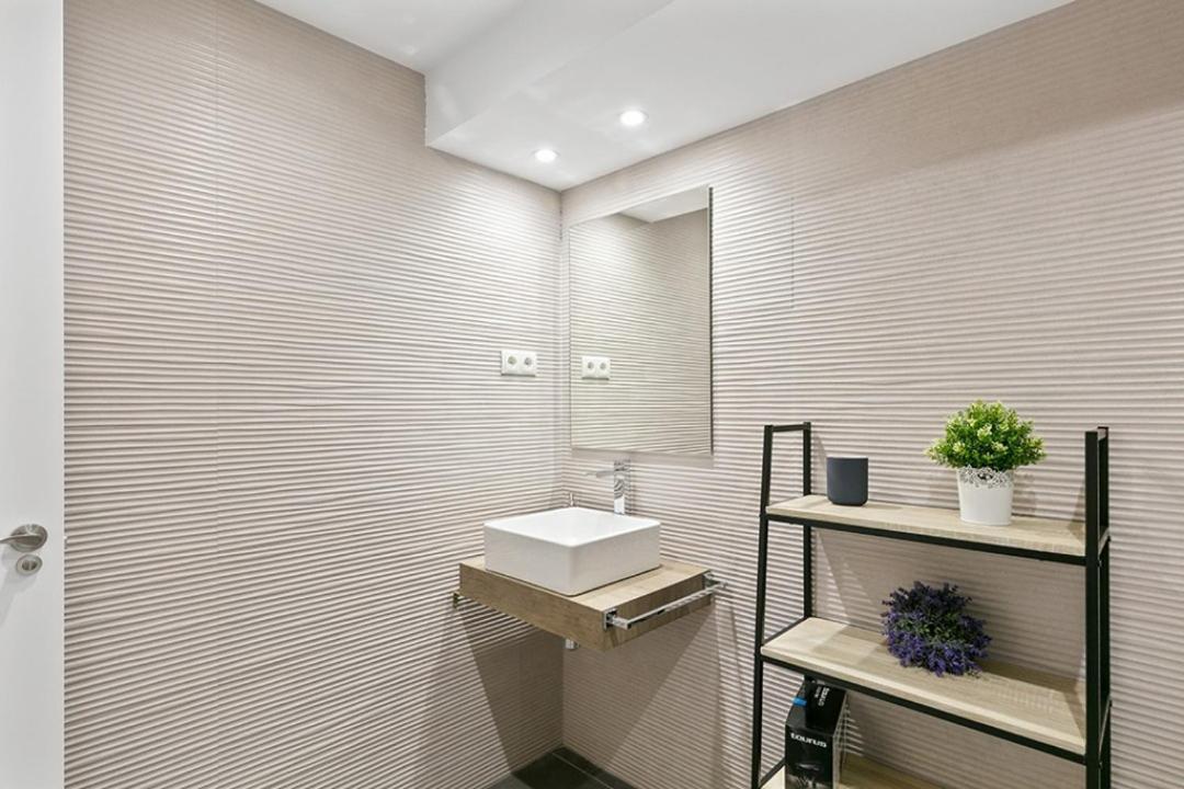 Refurnished One-bedroom Letras Apartamento *