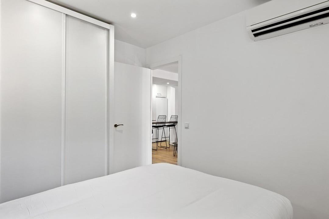 Apartamento Refurnished One-bedroom Letras