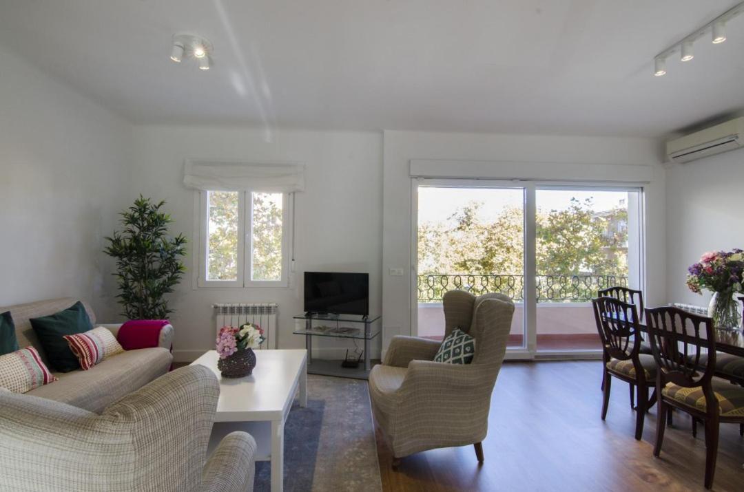 2 Bedrooms 2 Bathrooms Furnished - Bernabeu - Business Area With Terrace - Minty Apartamento Madri