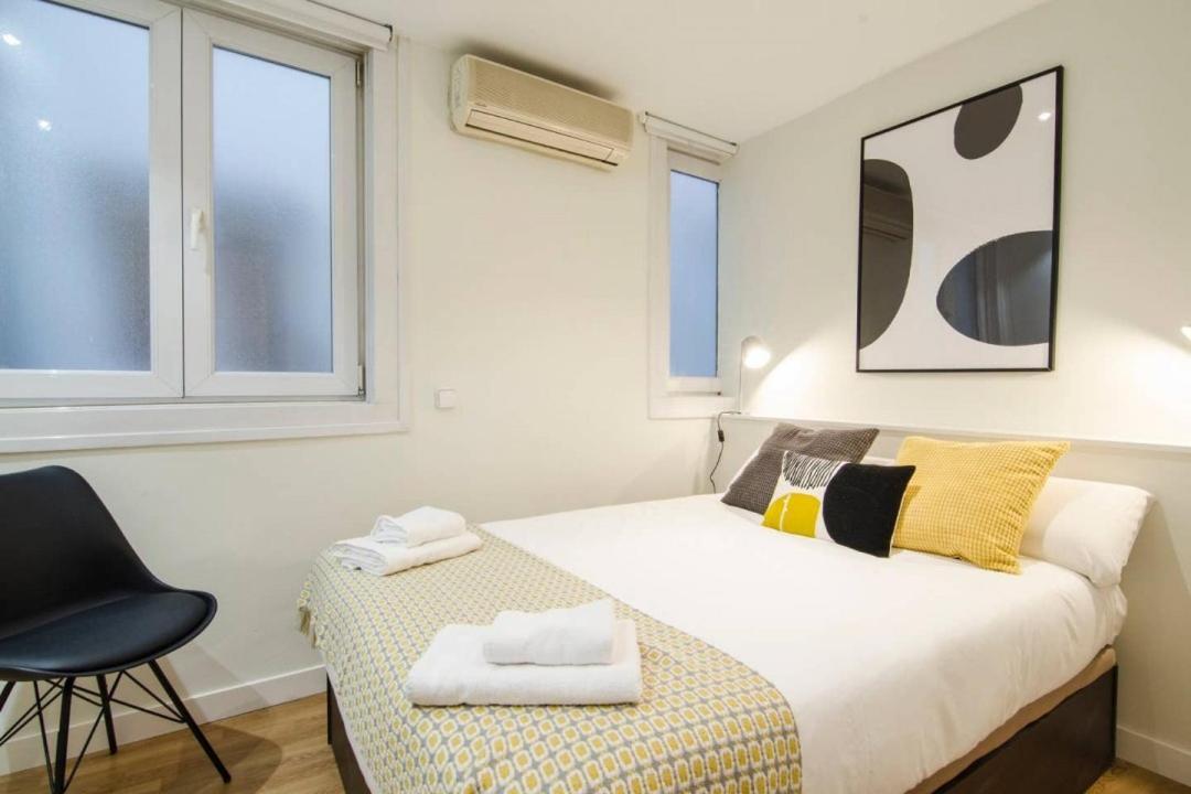 Personalized And Modern- 2 Bd 1bth- Opera Apartment