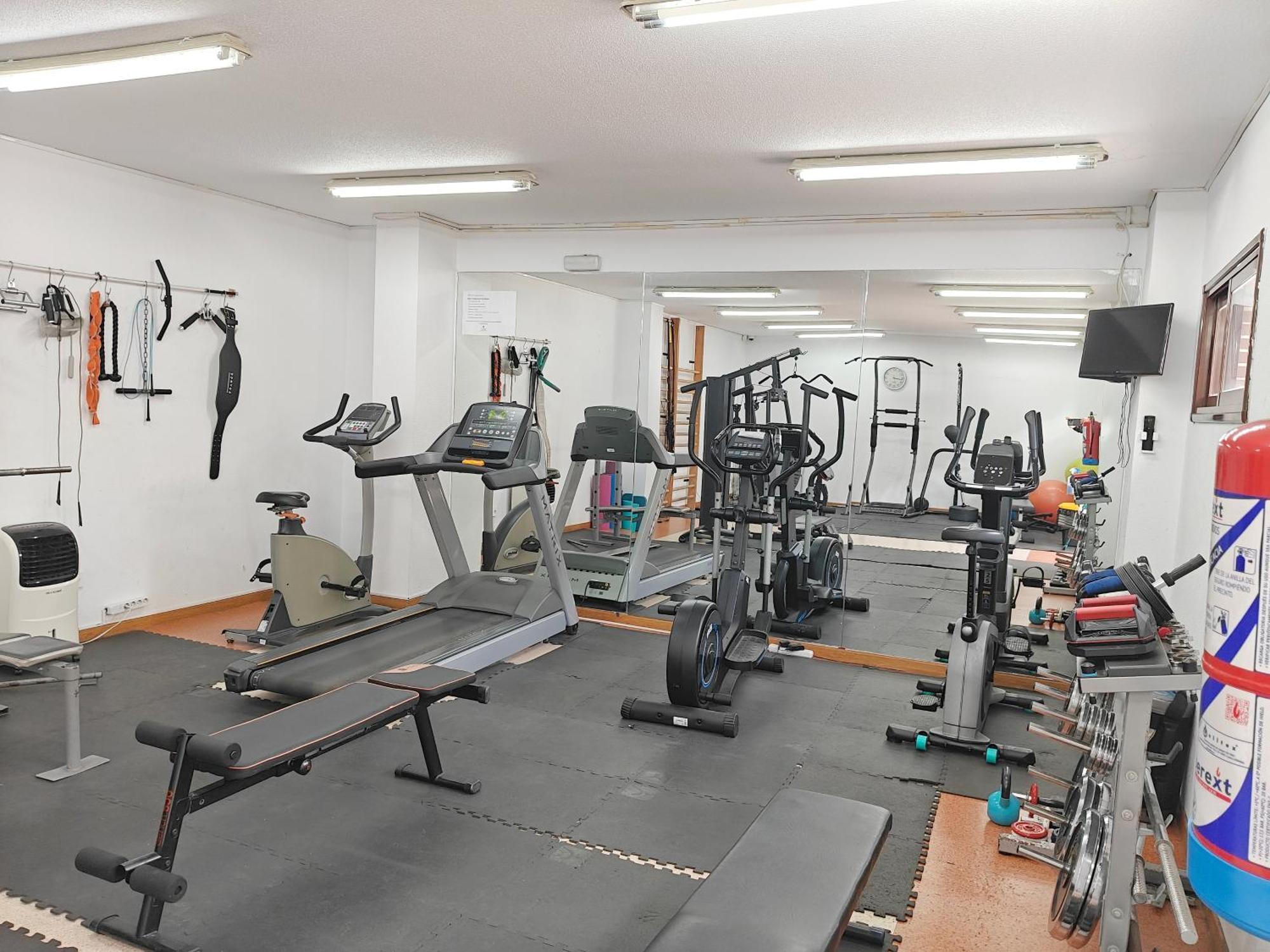 Campezo Airport Apartamento *
