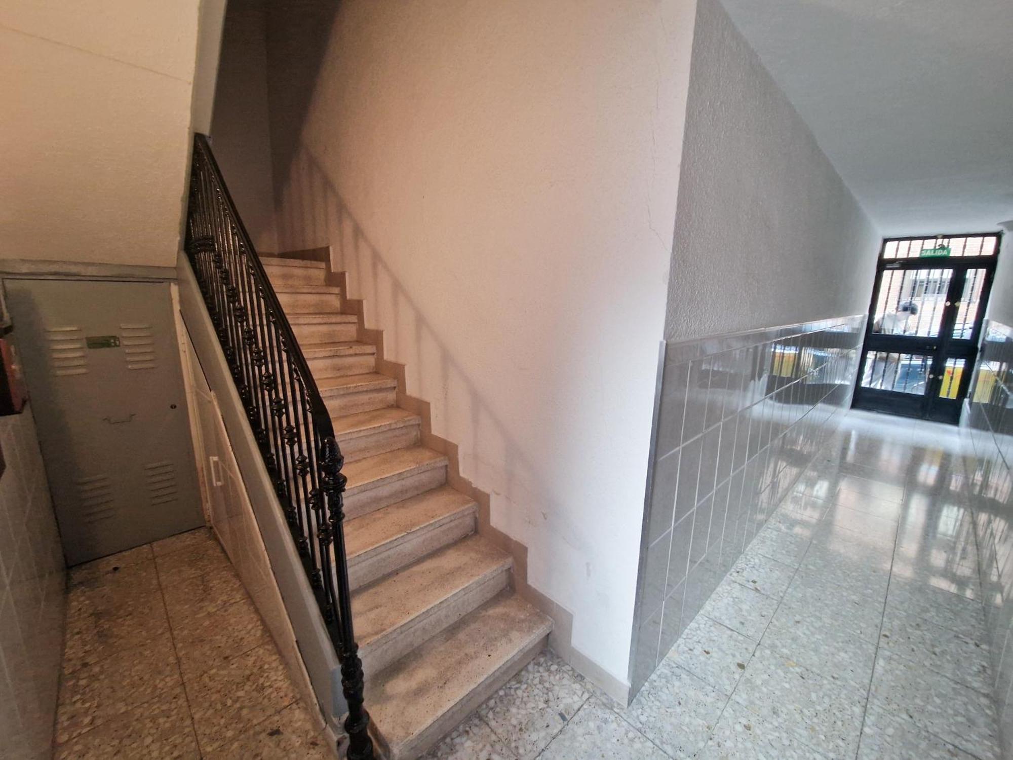 Estupenda Casa En Guindalera Apartamento
