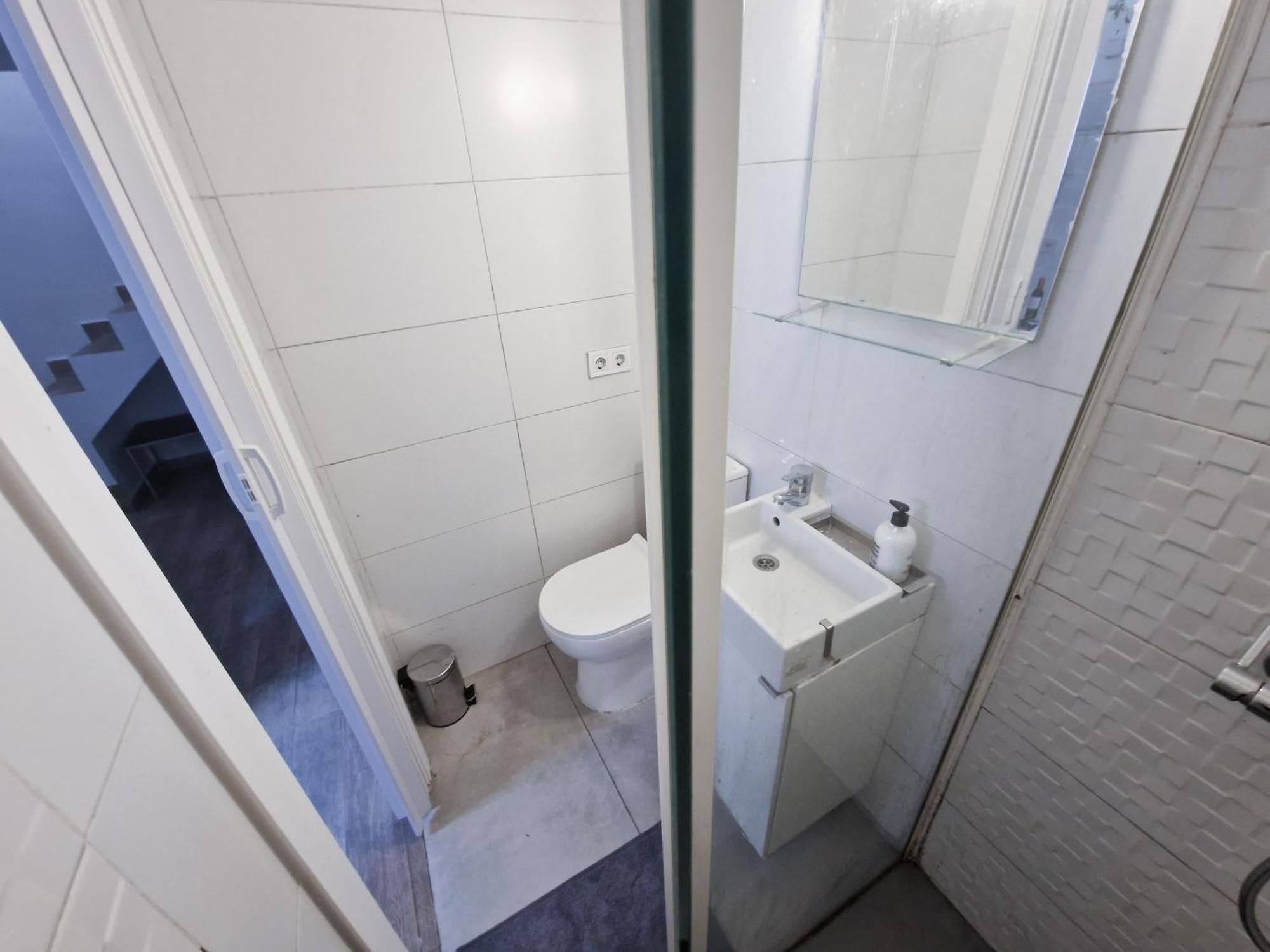 Estupenda Casa En Guindalera Apartamento