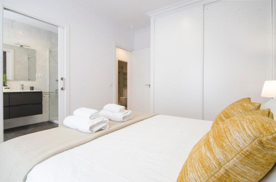 Modern And Cozy- 2 Bedrooms 2 Bathrooms- San Eugenio- Mintystay * Madrid