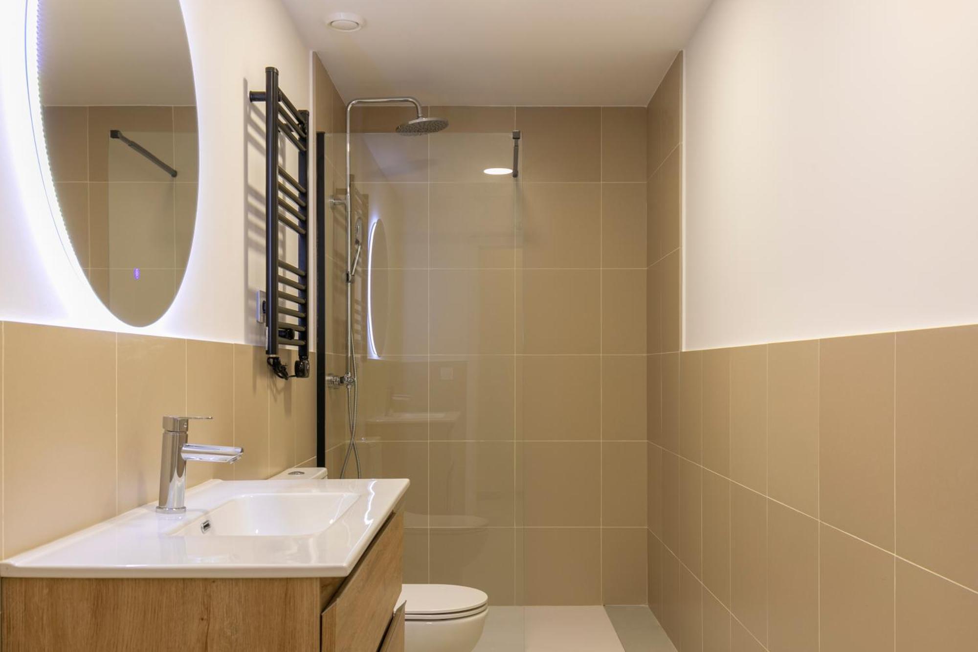 Homeabout Smart Tetuan - Sin Recepcion * Madri
