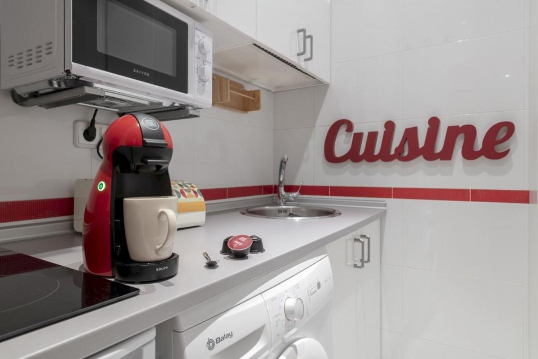 Bright And Comfortable- 2 Bedrooms 1 Bathroom- Cruz - Mintystay- Sol * Madrid