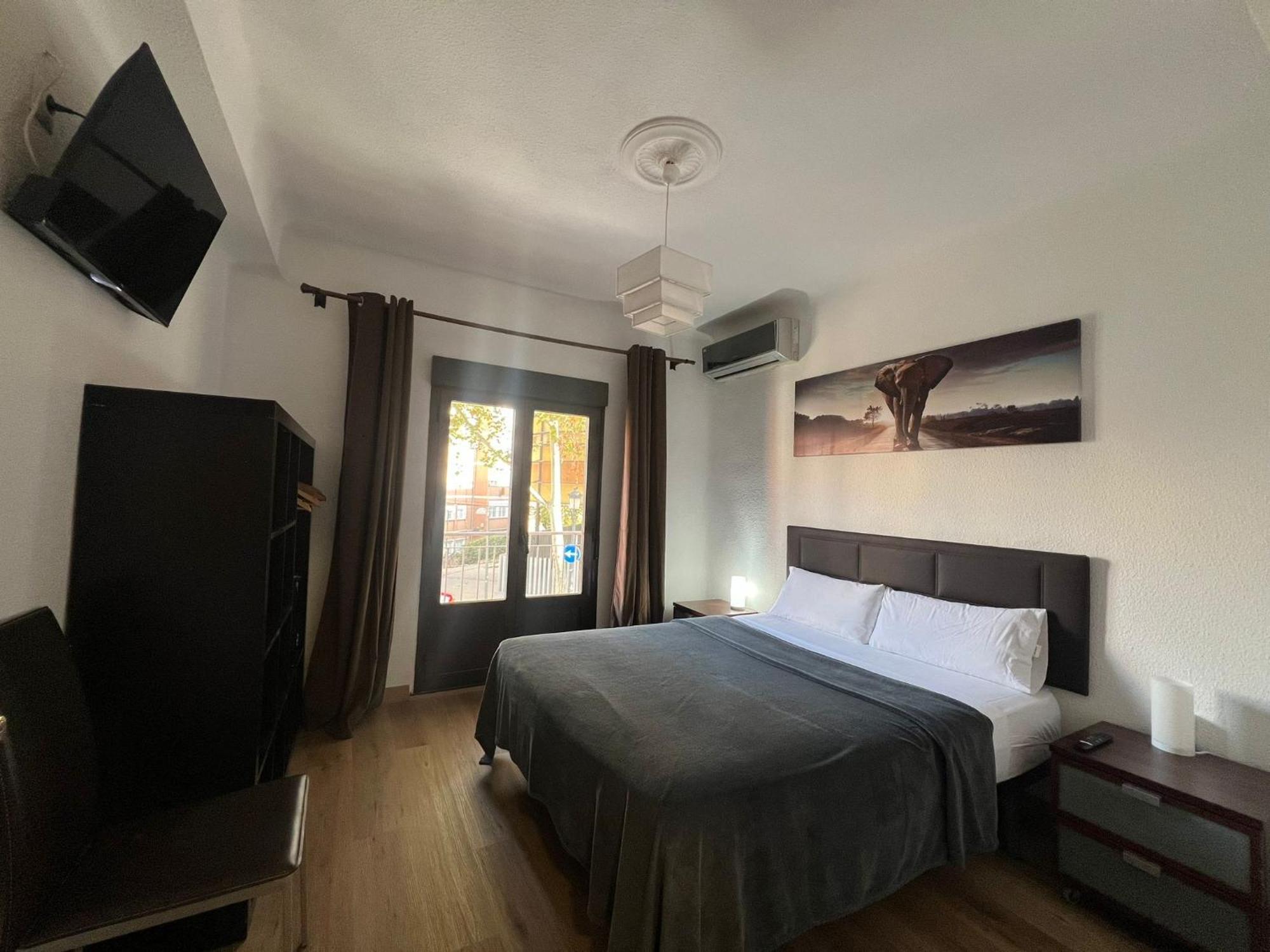 Hello Guest house 3*