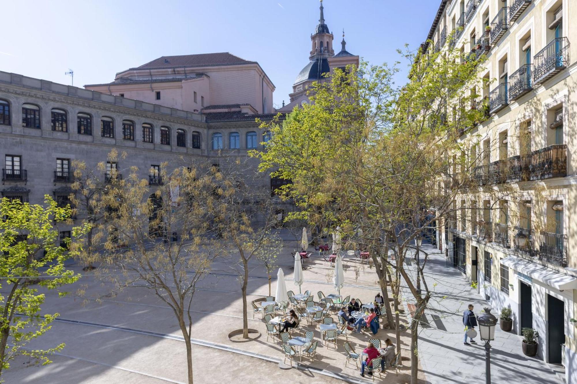 Precioso En La Plaza De La Paja Latina Lejlighed