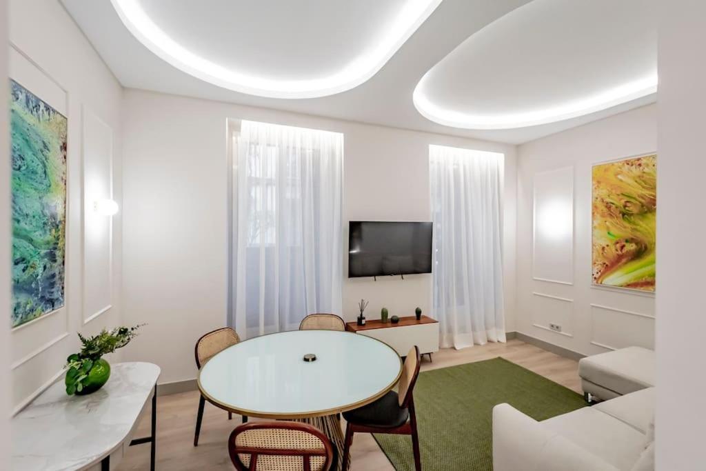 Vip Malasana 6 Pax Apartment