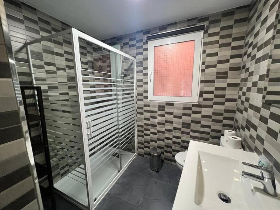 Moderno Apartamento Plaza Espana Mad * Madrid