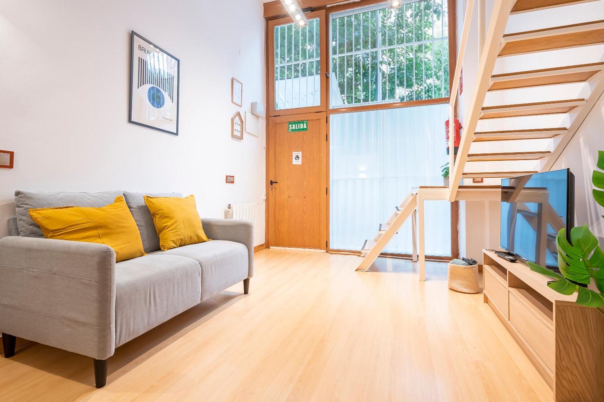 Apartamento Renovado Duplex En El Pilar By Bebalmy Madrid