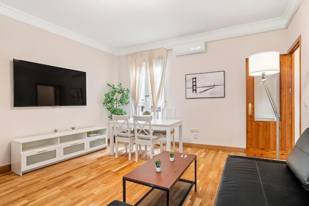 Lejlighed Spacious Modern Flat In The Centre Of - Infantas Madrid