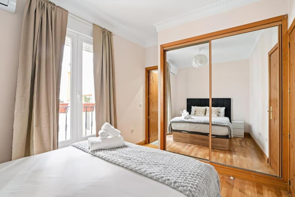 Lejlighed Spacious Modern Flat In The Centre Of - Infantas