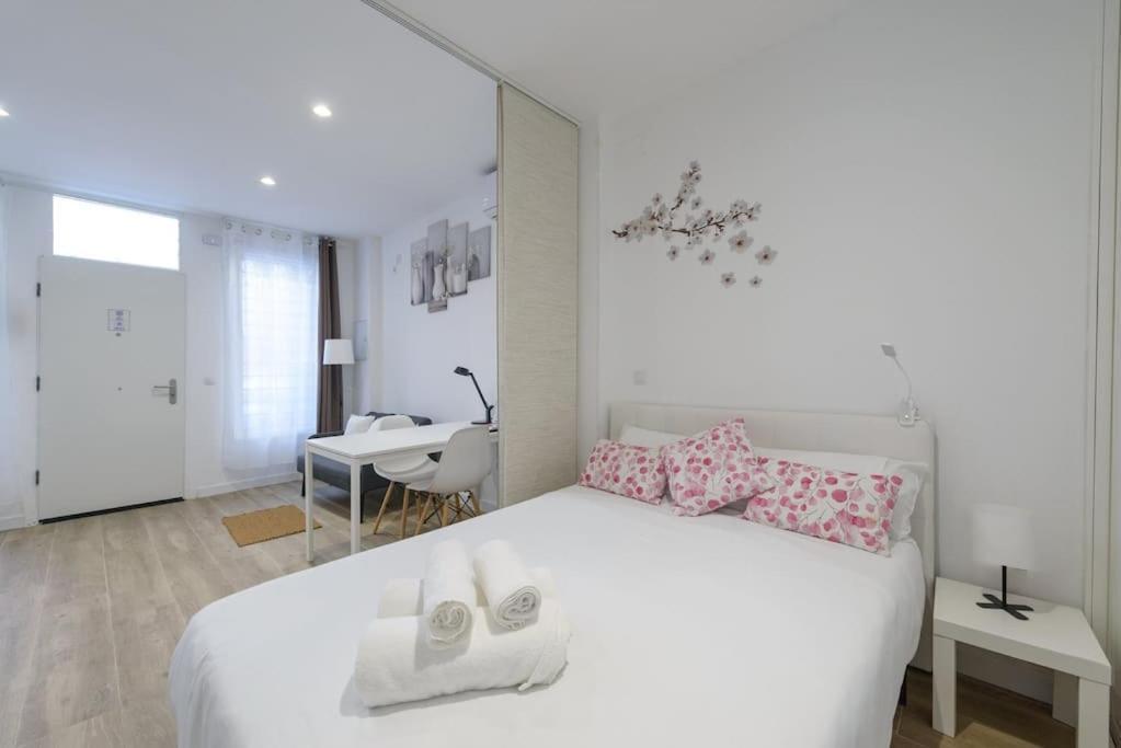 Estudio Ideal Trabajo Y Eventos Cerca De Metropolitano, Aeropuerto Y Ifema *