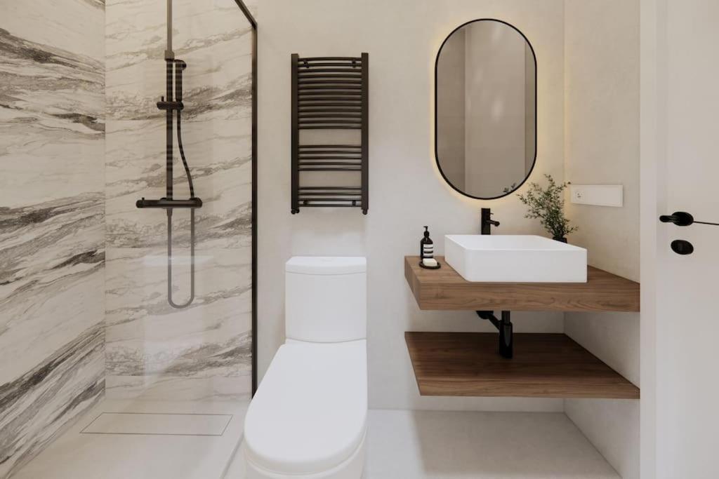 Fuencarral Living 7br 7bh *