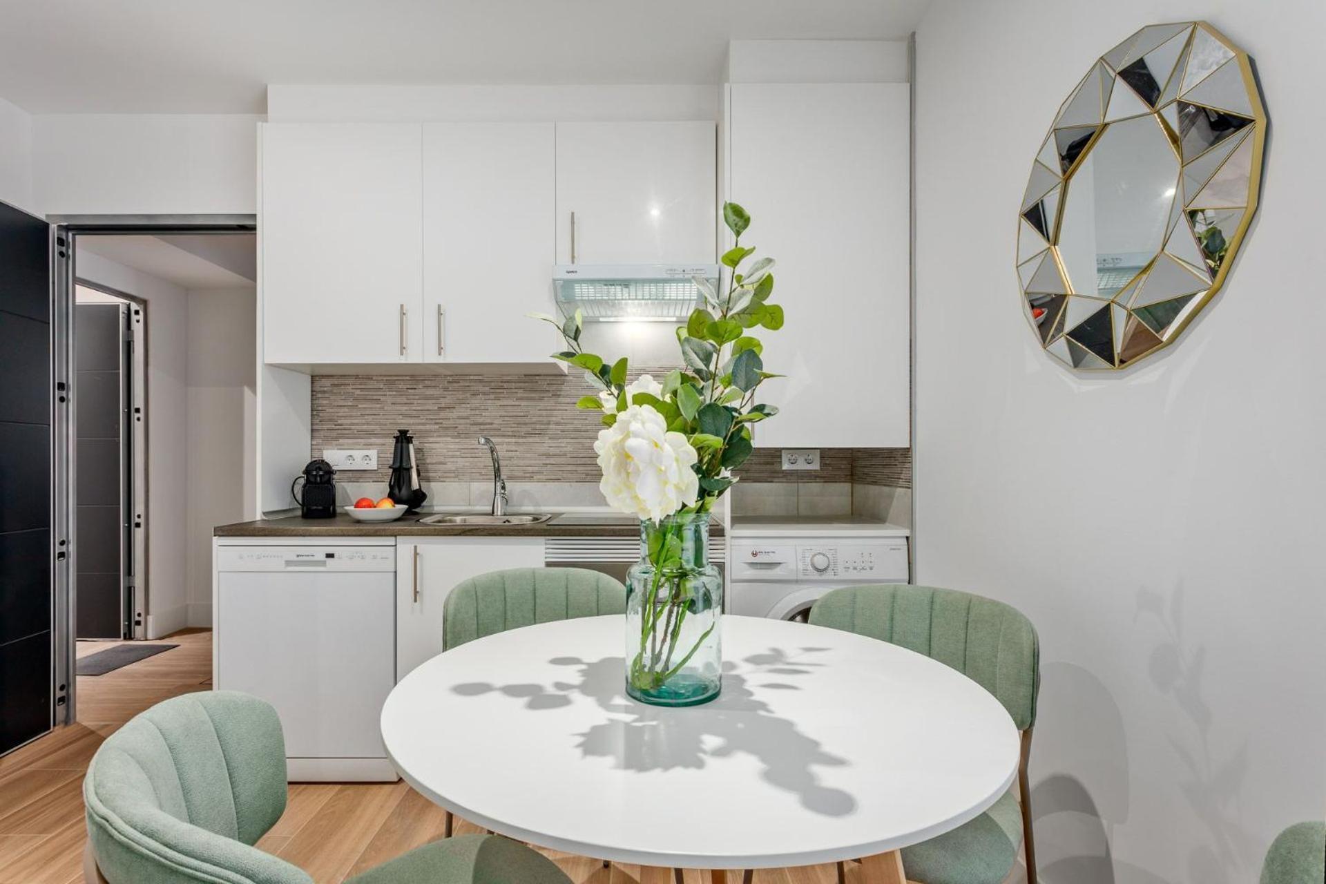 Apartment Close To Chamartin Orense I Madrid