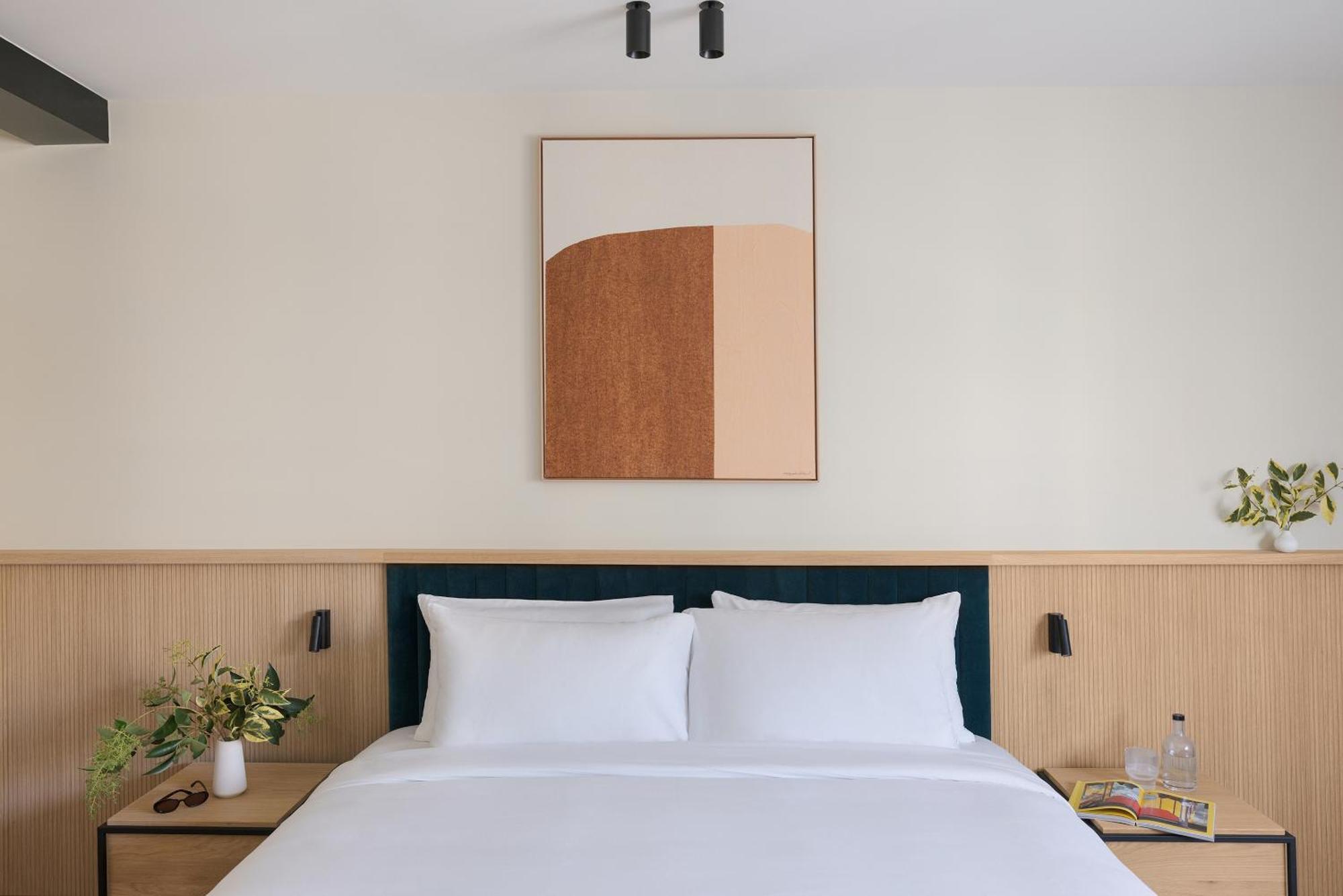 Sonder Sofia Aparthotel 3*