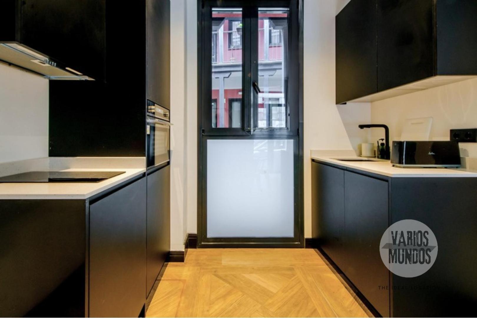 Encanto Madrileno 2, Vive En Calle Del Aguila E3 Madrid