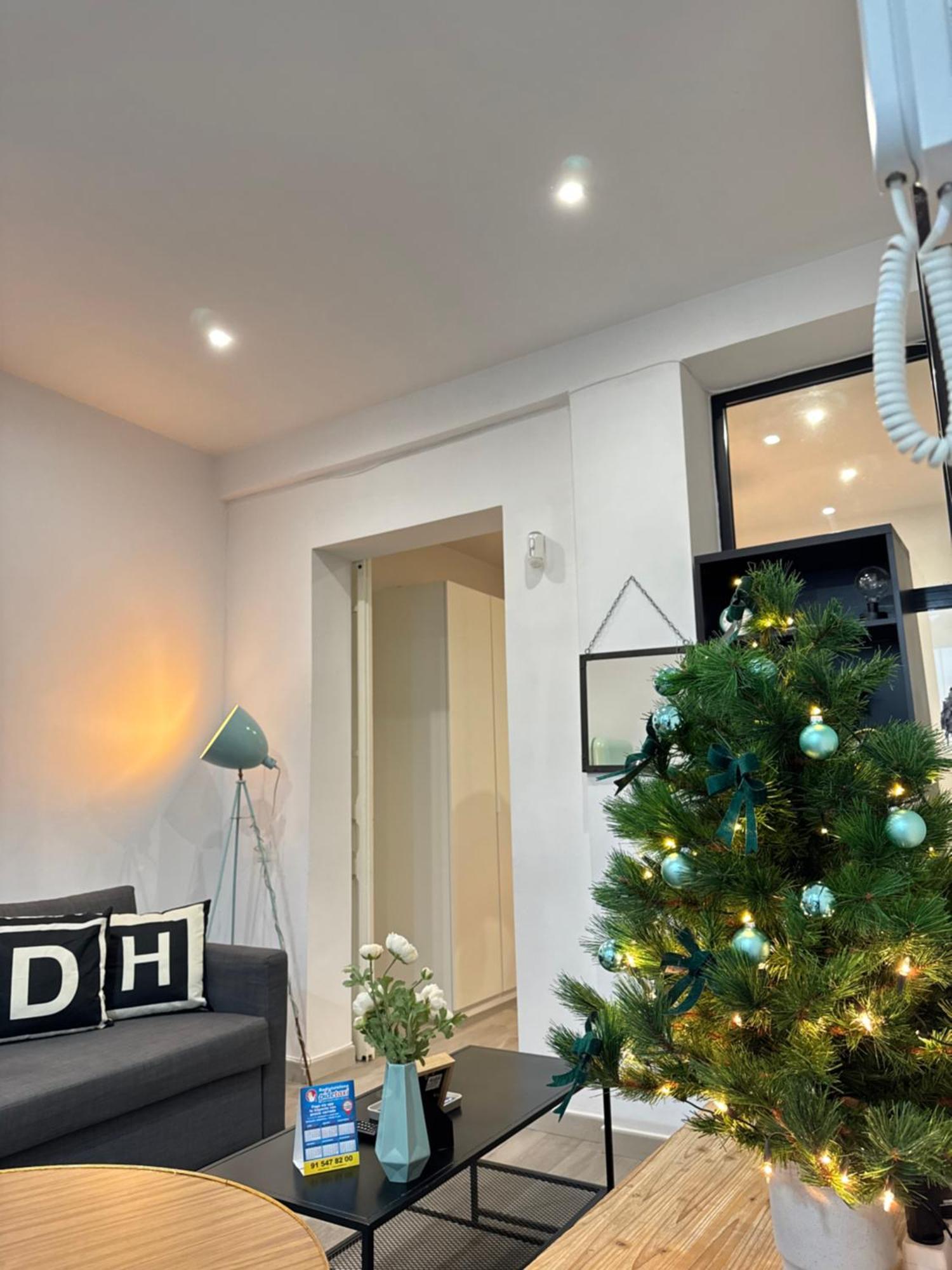 Dianthus House Apartment
