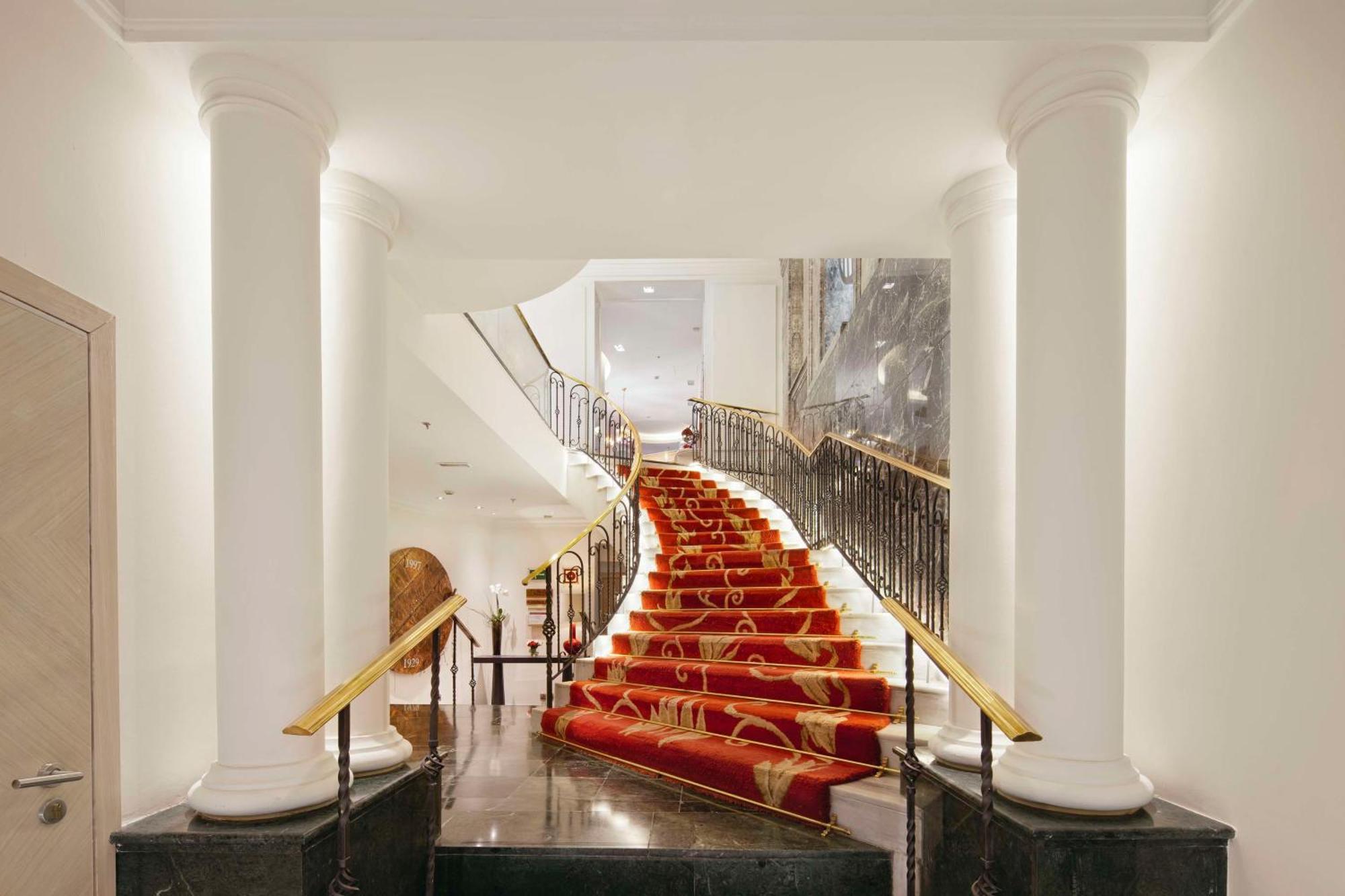 Hotel Nh Collection Paseo Del Prado 5*