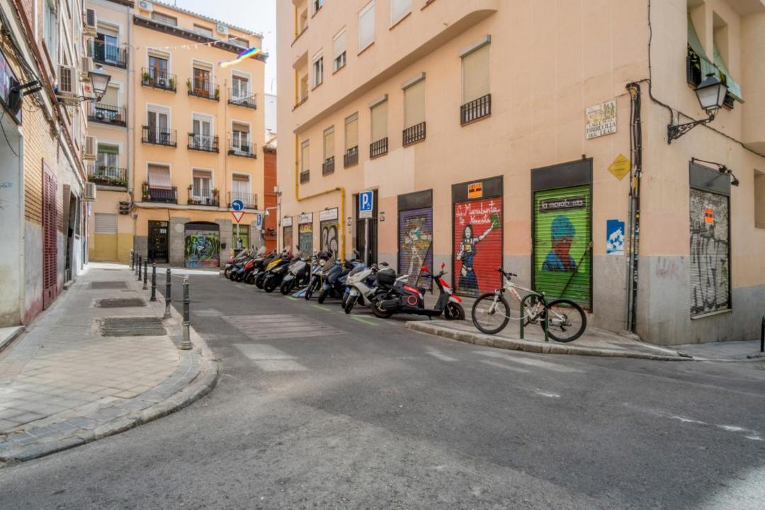 2 Bedrooms 1 Bathroom Furnished - Anton Martin - Vintage - Mintystay Madrid